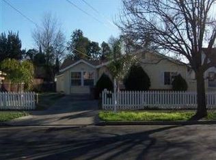1119 3rd St, Woodland, CA 95695