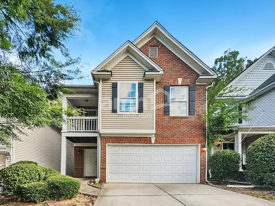 659 Shadow Lakes Dr