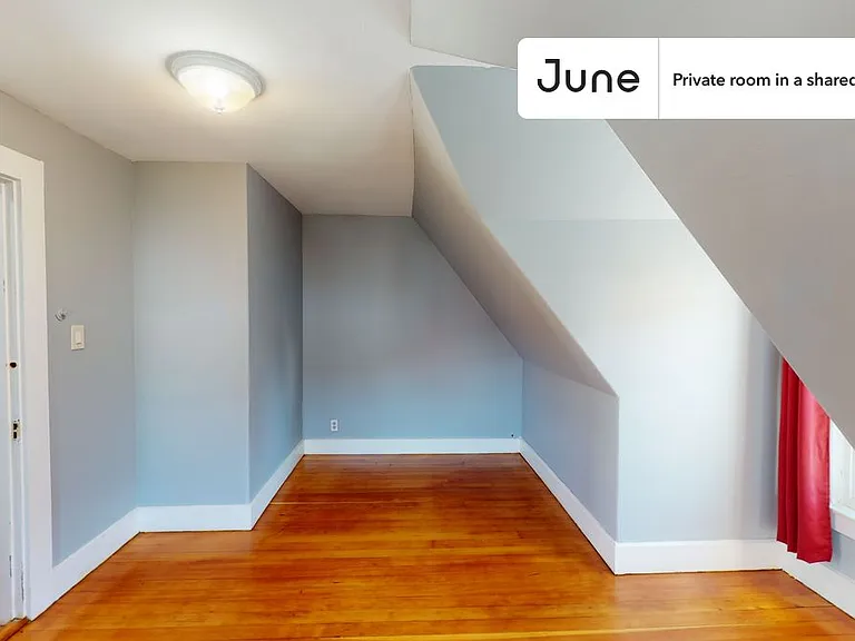 53 Saunders St #F — Photo 2