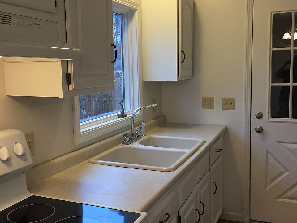 1st image of 57660 Kingdon Dr