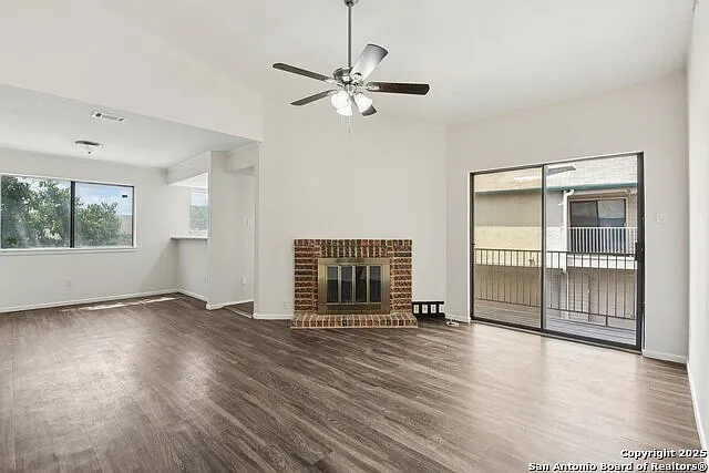 349 Harmony Ct #349 — Photo 6