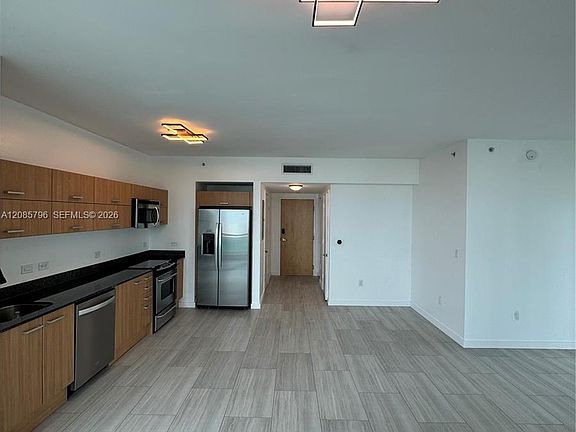 5th image of 350 S Miami Ave APT 3913