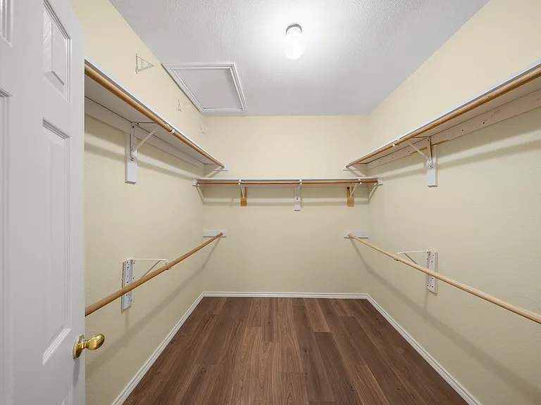 2808 Barksdale Dr — Photo 41