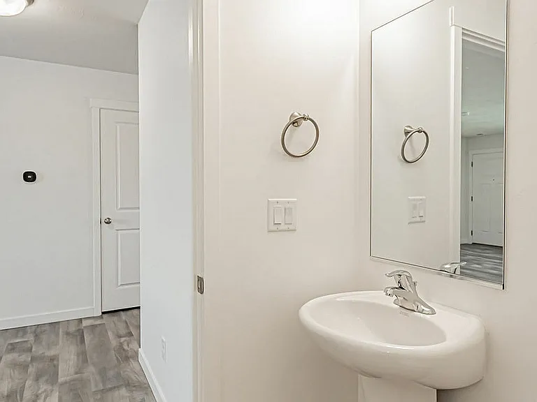 16-Halfbath