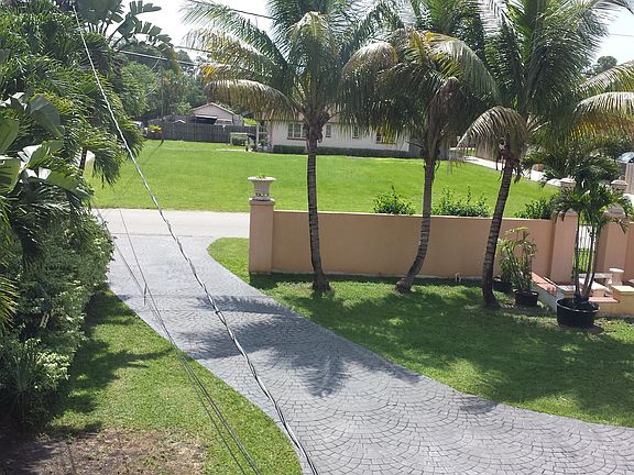 2nd image of 383 Pine Way Trl #202