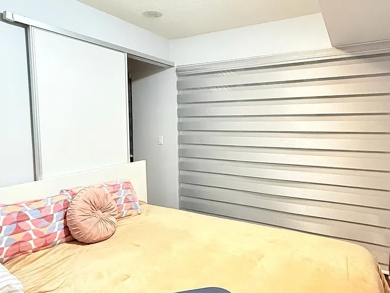 352 Front St W #906 — Photo 10