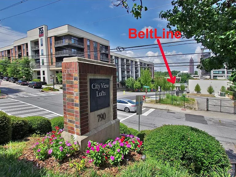 790 N Ave NE #106 — Photo 31