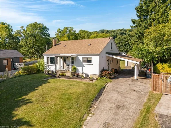 196 W River Rd, Cambridge, ON N1S 3A1