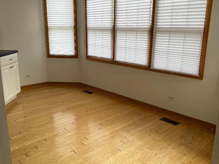 1004 N Columbia St — Photo 3