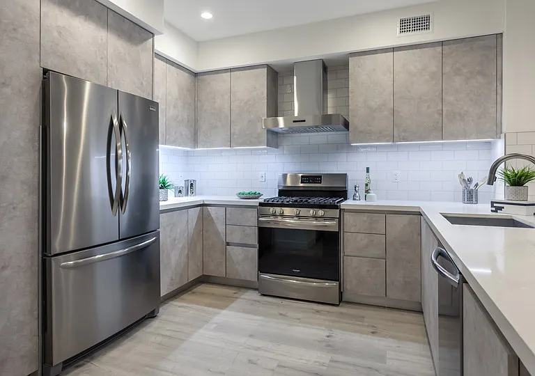 905 Wilcox Ave #302 — Photo 8