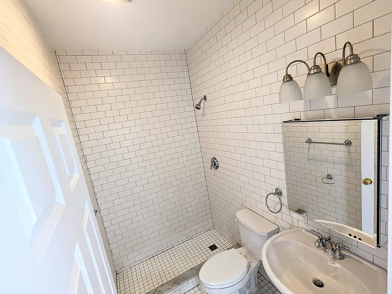 356 Union St #1 — Photo 7