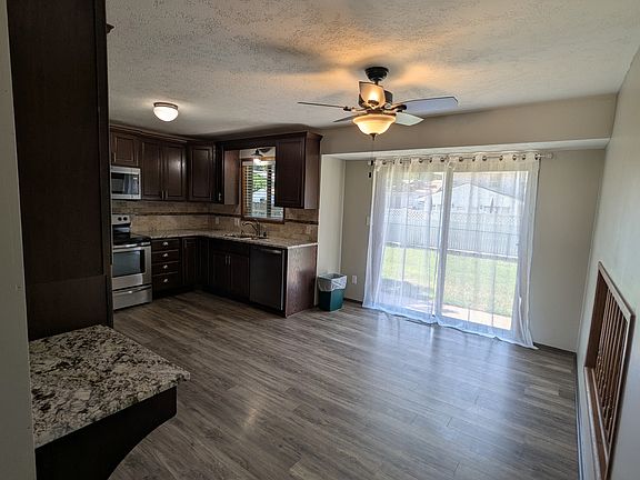 4th image of 4103 W Westlawn St #1