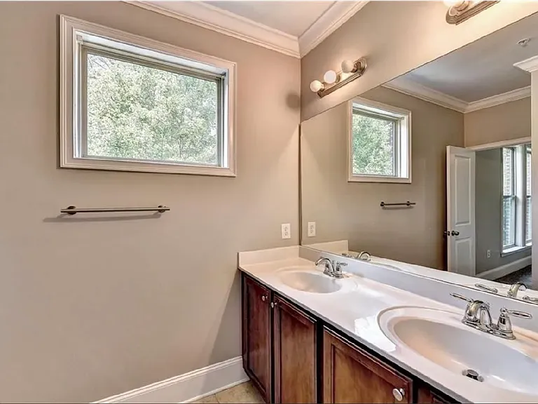 3050 Quantum Ln — Photo 12
