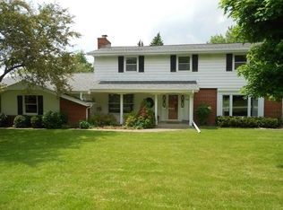 4475 Coral Dr, Brookfield, WI 53045