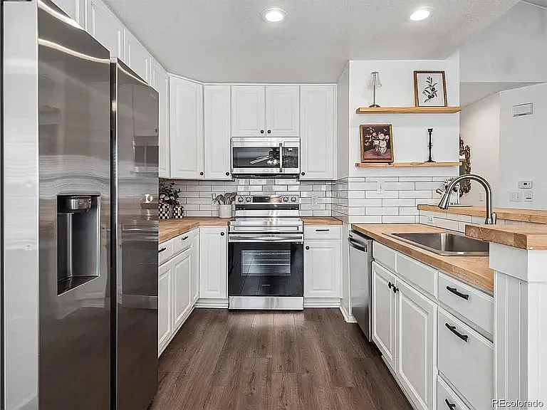 4385 S Balsam St #8-2011 — Photo 4