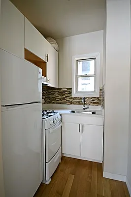 Rented by Bold New York | media 29