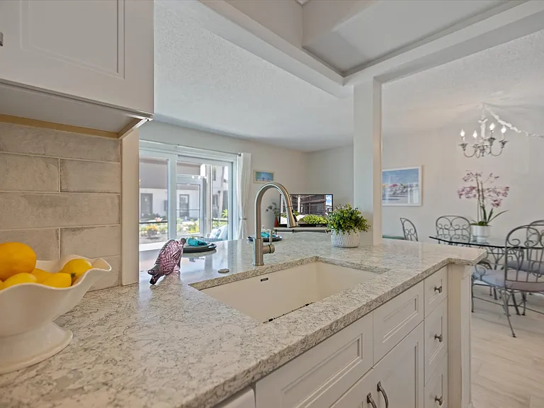 1604 Stickney Point Rd #102 — Photo 13