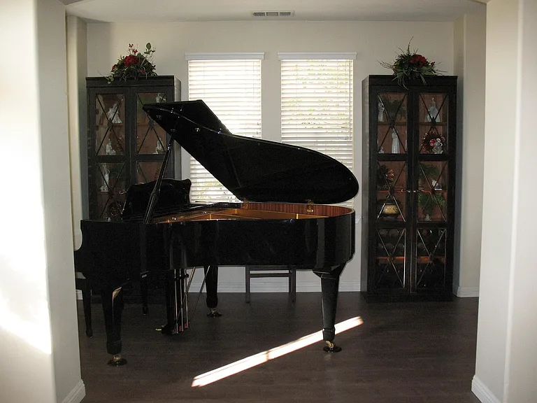 27032 Edgewater Ln — Photo 6