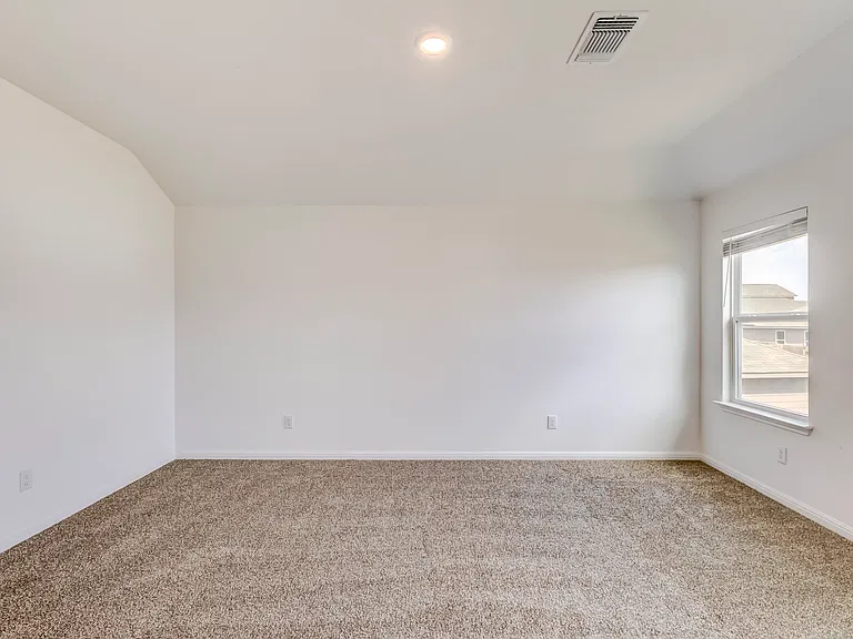 117 Fairfax Ln — Photo 13