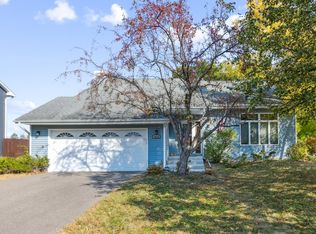4810 Orchid Ln N, Plymouth, MN 55446