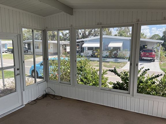 4th image of 388 Peppertree Ln #1697