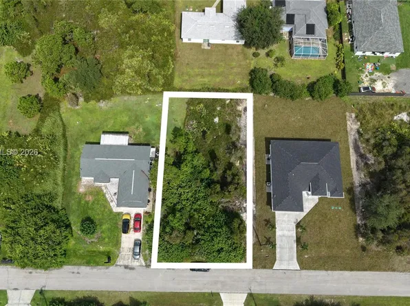 3004 58th St W, Lehigh Acres, FL 33971