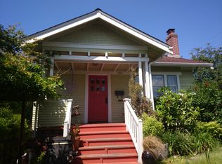 7361 19th Ave NW, Seattle, WA 98117