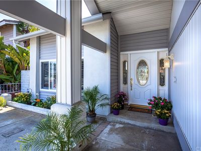 8822 Gallant Dr, Huntington Beach, CA, 92646