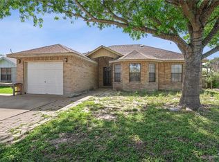 921 N 27th St, Harlingen, TX 78550