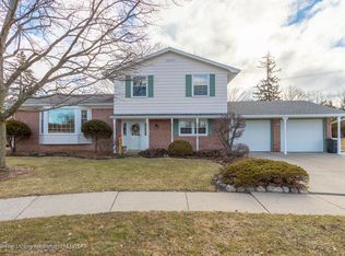 5452 Amber Dr, East Lansing, MI 48823