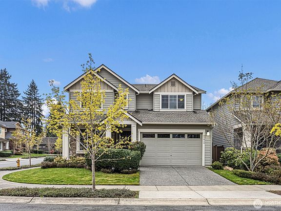3rd image of 21614 36th Drive SE