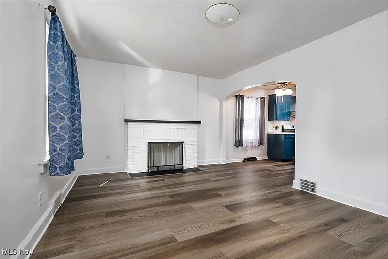 Thumbnail 13