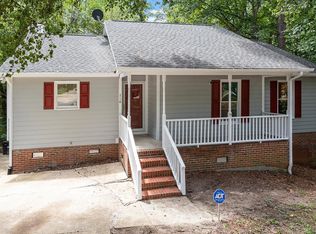 716 Grandview Dr, Durham, NC 27703