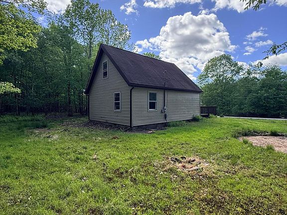 3rd image of 54 Hawthorn Dr