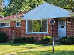 16615 Pomona Dr, Redford, MI 48240