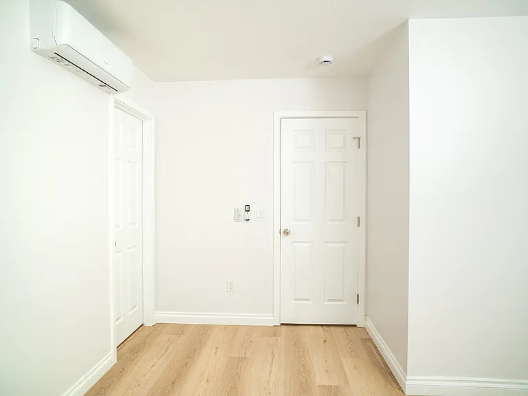 5203 Nutmeg St — Photo 25