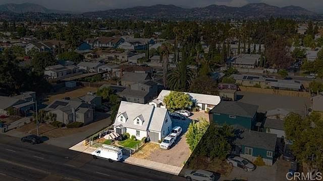 1st image of 653 Avocado Ave