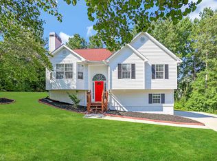 37 Driftwood Ct, Douglasville, GA 30134