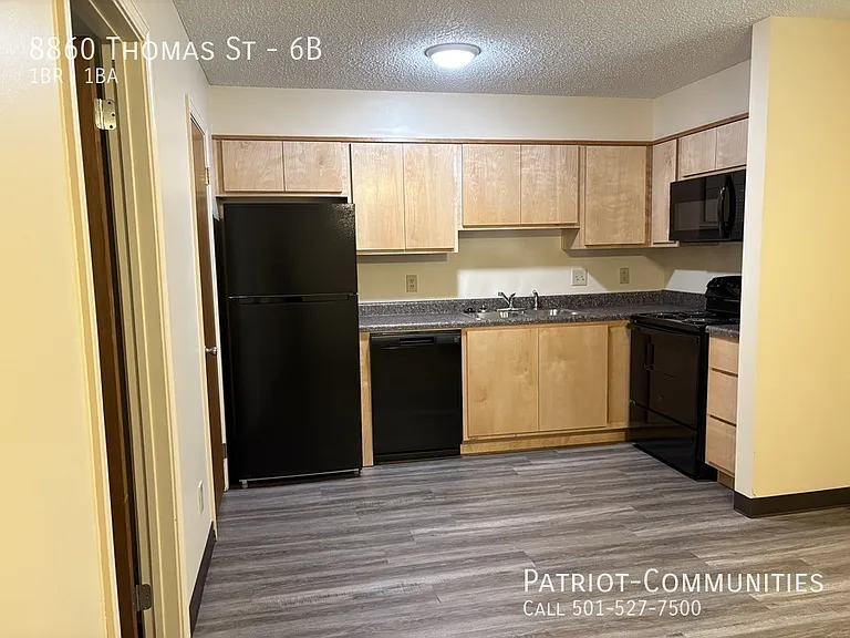 8860 Thomas St #6B — Photo 4