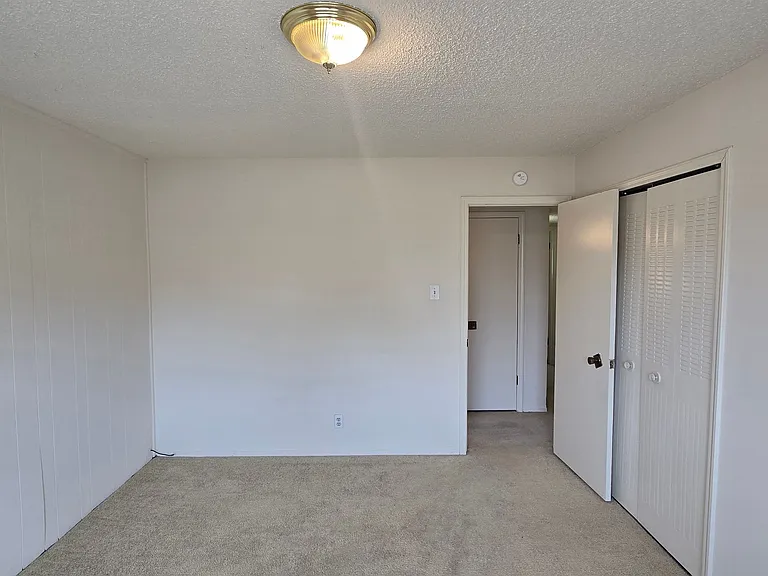 11317 Baja Dr NE — Photo 9
