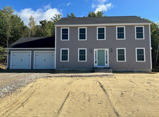 213 Grapevine Rd, Dunbarton, NH 03046