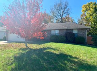 3475 S Millbrook Ave, Springfield, MO 65807