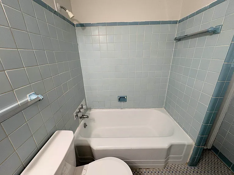 202 E Bradford Rd #2 — Photo 15