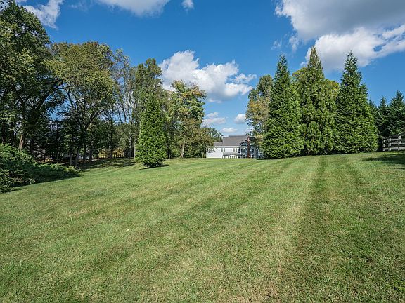 2nd image of 11308 Antrim Ct
