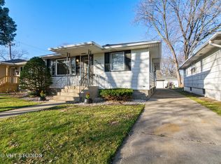 3520 Monroe St, Lansing, IL 60438