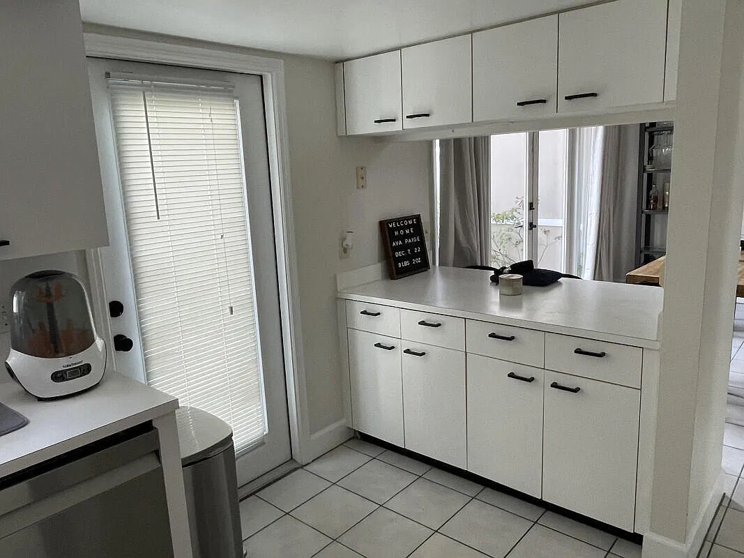 2 bed, 2.0 bath, 1472 sqft, $3,600 — Photo 3