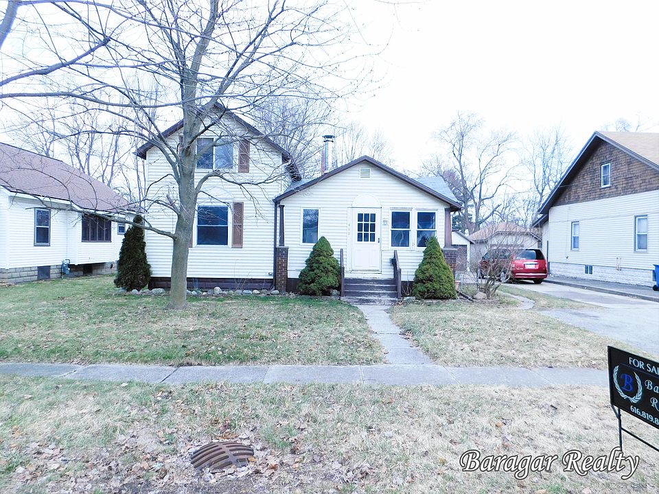 1st image of 411 Lincoln St