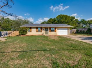 707 Caddell St, Aubrey, TX 76227