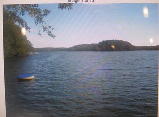 27 Pickerel Cove Rd, Mashpee, MA 02649