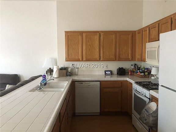 3rd image of 7040 Village Shore Ct